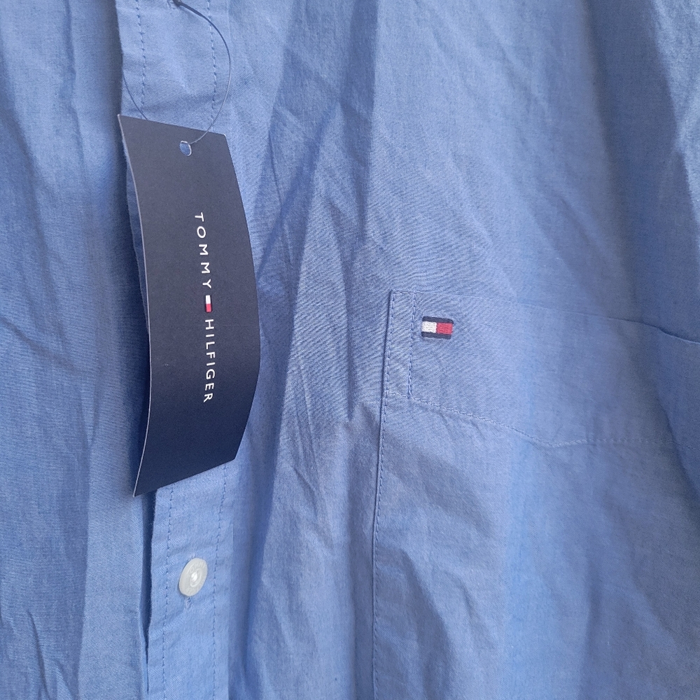 Tommy Hilfiger Shirt - Picture 2 of 4